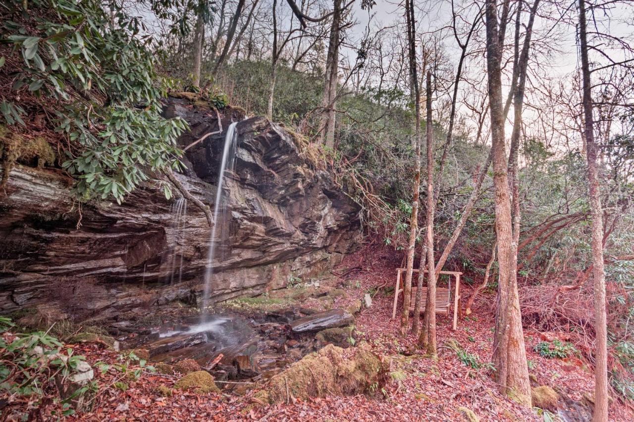 Hilltop Cabin On 5 Acres With Hot Tub And Waterfall! Bryson City Exteriér fotografie