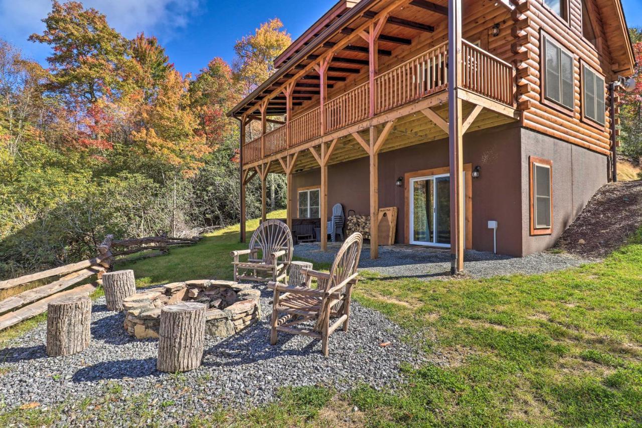 Hilltop Cabin On 5 Acres With Hot Tub And Waterfall! Bryson City Exteriér fotografie